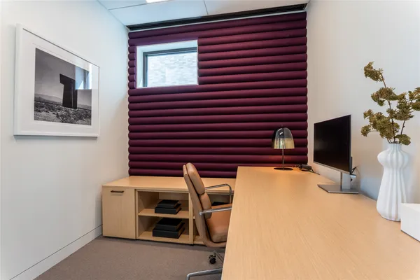 $2,324 | 1 Riva Row, Unit 715, The Woodlands, TX 77380