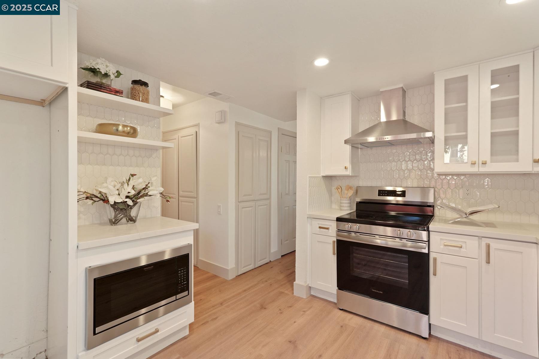 4204 Dubhe Court Concord, CA 94521 - Photo 10 of 39