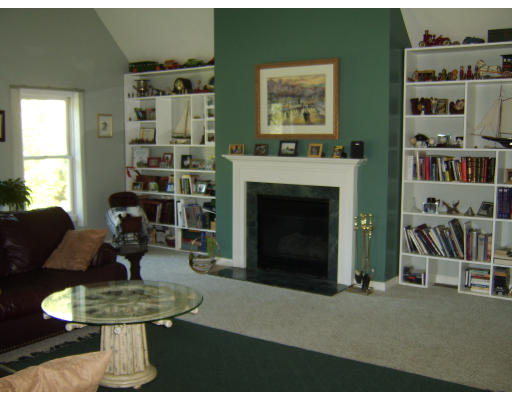 17 Long Hill Road Georgetown, MA 01833 - Photo 8 of 19 Gallery Image 8