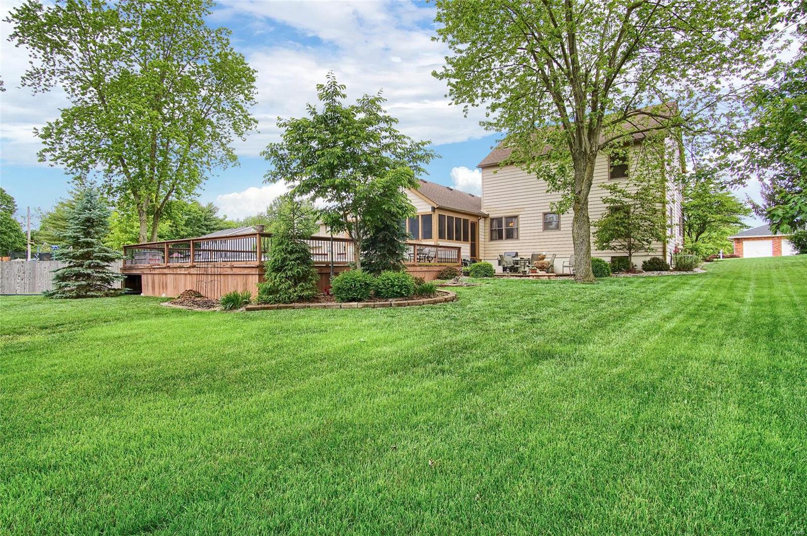 1004 Pine Lake Road Collinsville, IL 62234 - Photo 23 of 25 Gallery Image 23