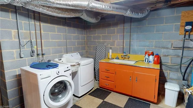 $330,000 | 712 Greenhill Road, Mount Airy, NC 27030