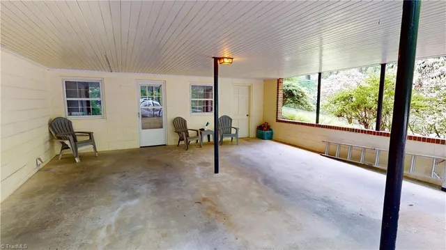 $330,000 | 712 Greenhill Road, Mount Airy, NC 27030