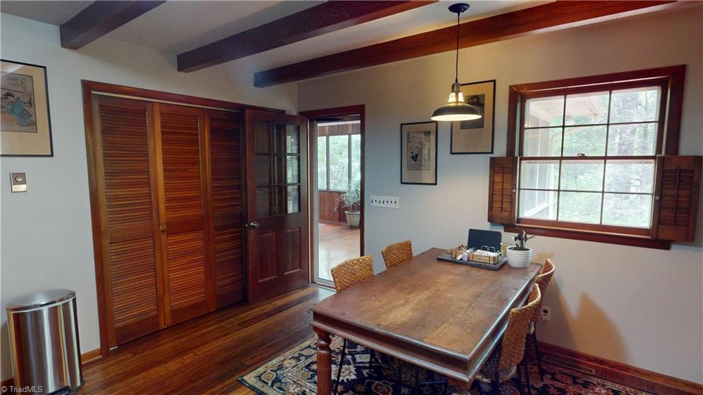 712 Greenhill Road Mount Airy, NC 27030 - Photo 10 of 29