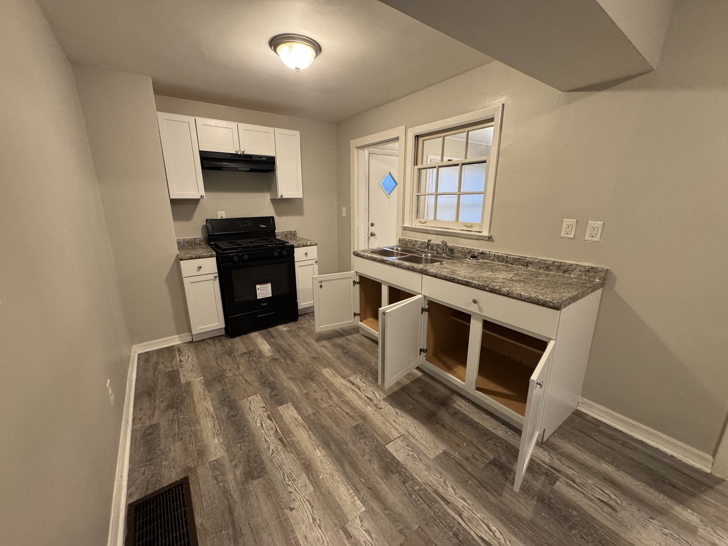 14616 State Street Dolton, IL 60419 - Photo 10 of 15