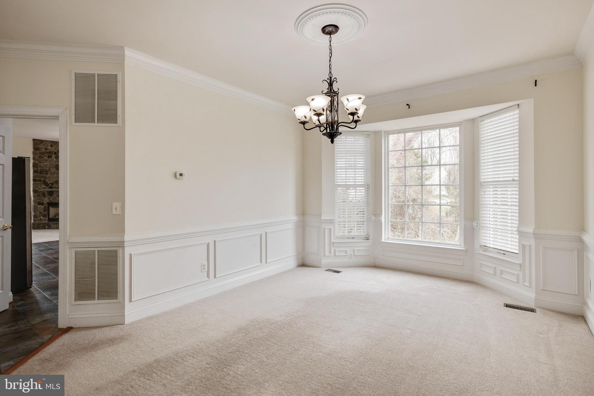 19237 Potomac Crest Drive Triangle, VA 22172 - Photo 21 of 56