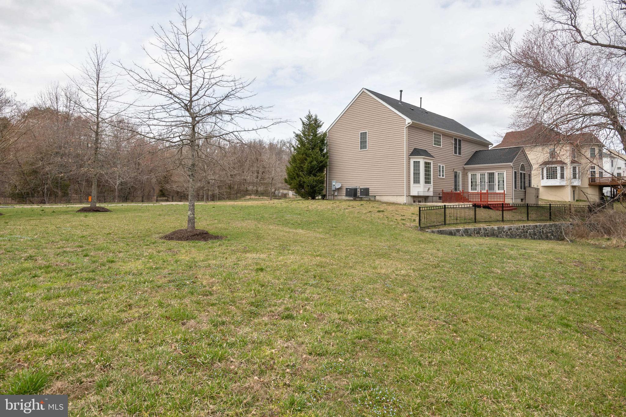 19237 Potomac Crest Drive Triangle, VA 22172 - Photo 52 of 56