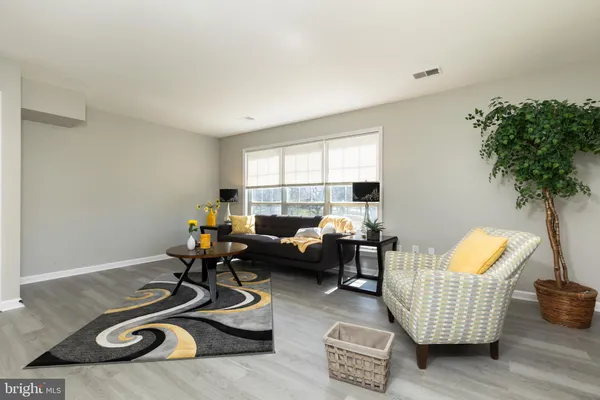 $323,500 | 5895 Rowanberry Drive, Unit BR 44, Elkridge, MD 21075