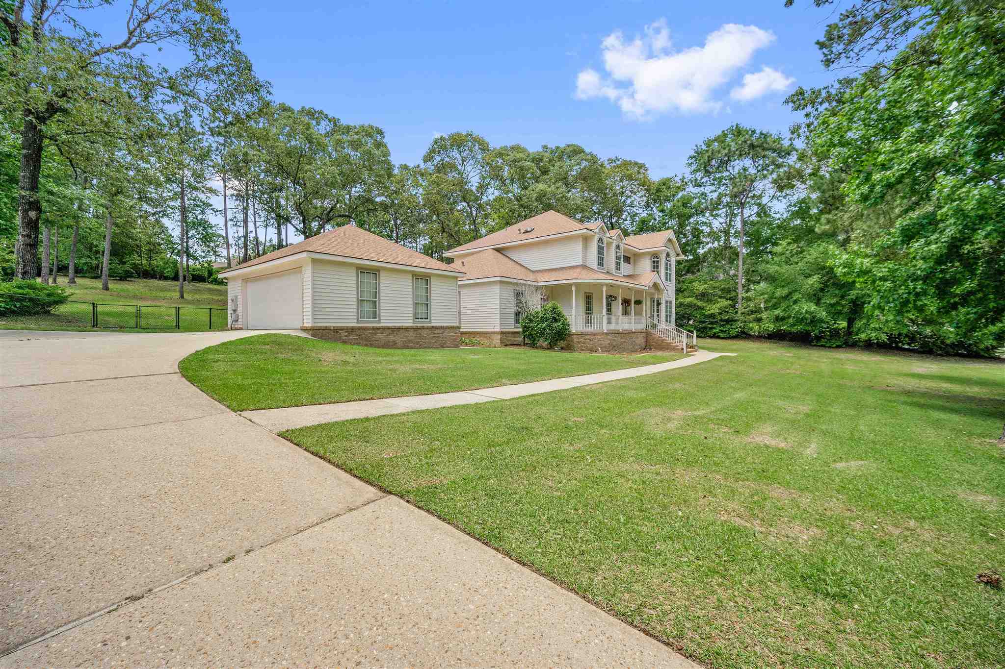 31530 Tara Boulevard Daphne, AL 36527 - Photo 2 of 44