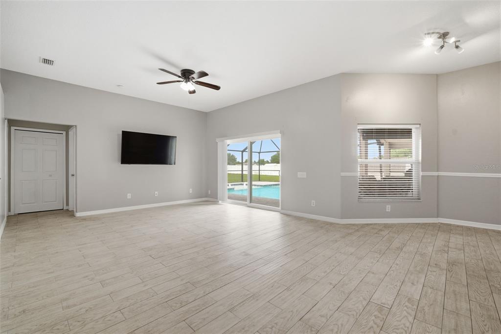4304 Windmill Ridge Road Plant City, FL 33567 - Photo 11 of 34 Gallery Image 11