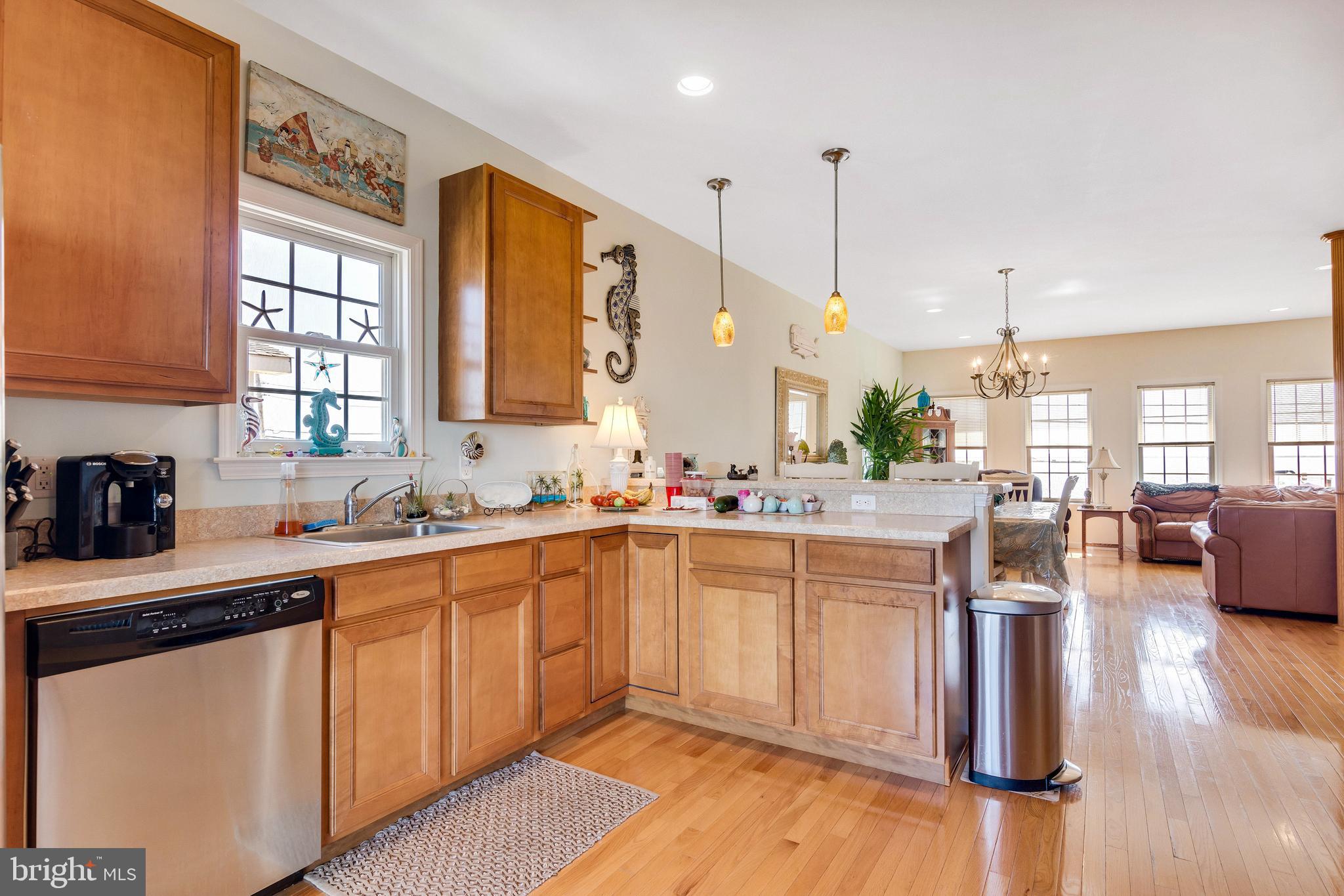 38 Parker Road Tuckerton, NJ 08087 - Photo 4 of 46