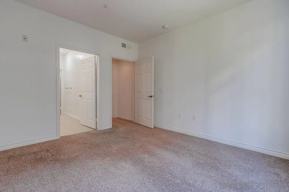 9263 Regents Road, Unit B206 La Jolla, CA 92037 - Photo 22 of 56 Gallery Image 22