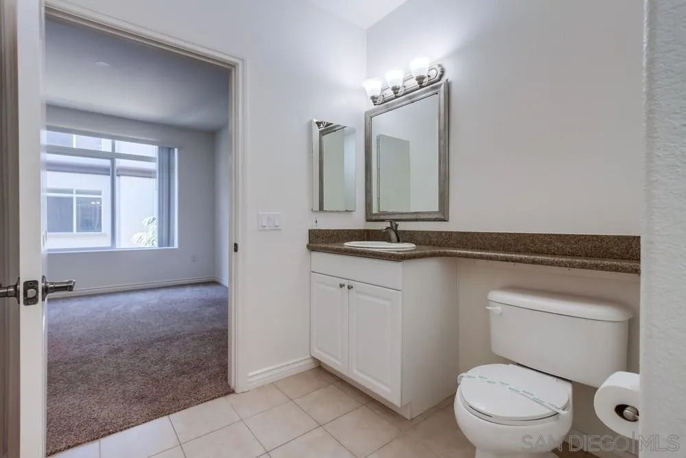 9263 Regents Road, Unit B206 La Jolla, CA 92037 - Photo 27 of 56 Gallery Image 27