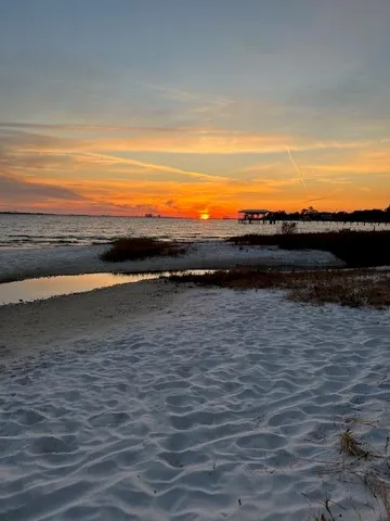 $2,850 | 117 Long Pointe Drive, Mary Esther, FL 32569