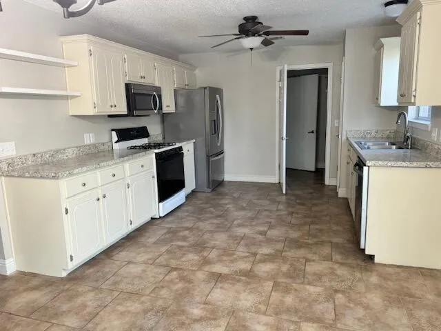 $2,850 | 117 Long Pointe Drive, Mary Esther, FL 32569