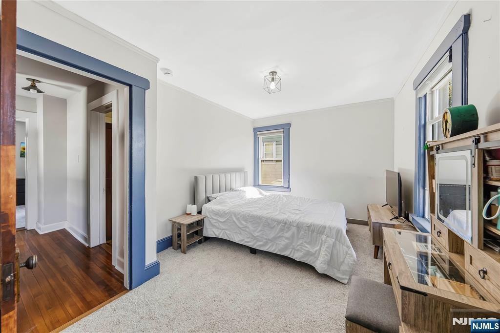344 Rutherford Avenue Lyndhurst, NJ 07071 - Photo 11 of 22 Gallery Image 11
