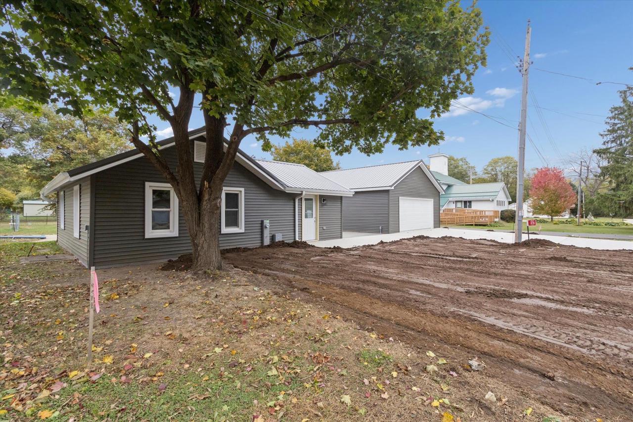 3716 West 5th Street Rock, WI 53501 - Photo 1 of 1 1959975