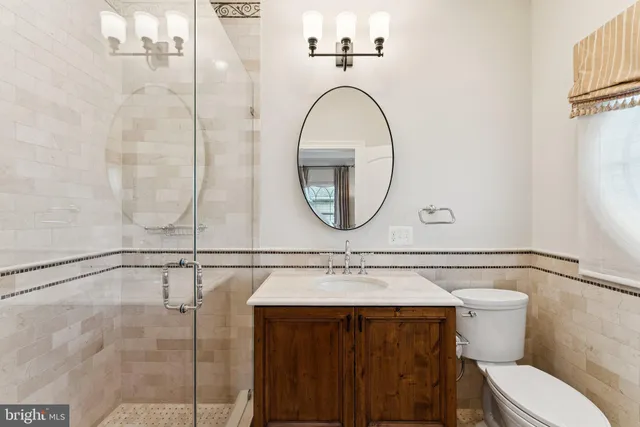 $3,500,000 | 2600 12th Street North, Arlington, VA 22201