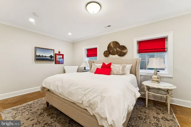 $3,500,000 | 2600 12th Street North, Arlington, VA 22201