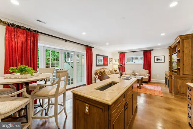 $3,500,000 | 2600 12th Street North, Arlington, VA 22201