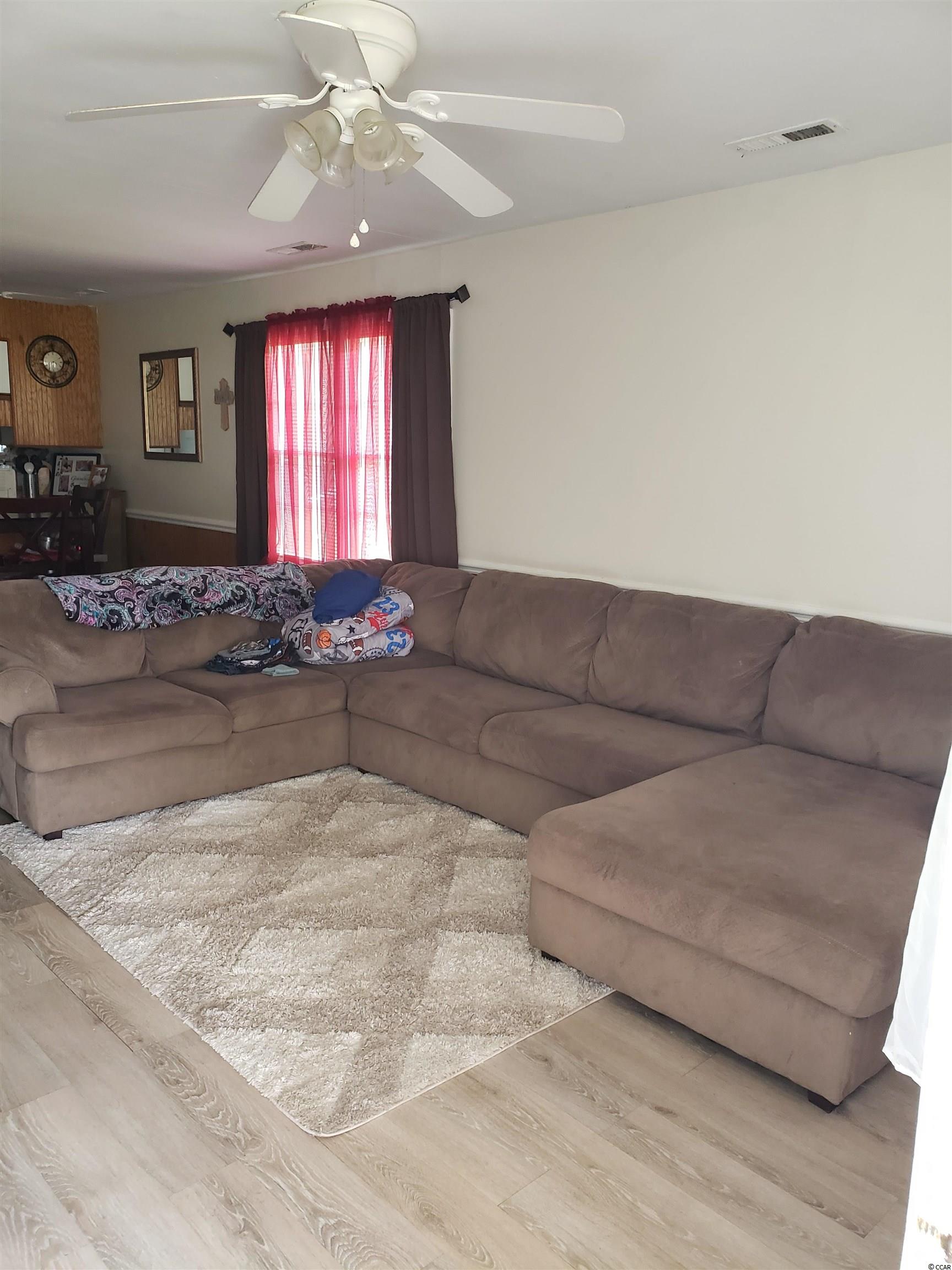427 State Rd S-26-140 Loris, SC 29569 - Photo 3 of 18 Gallery Image 3