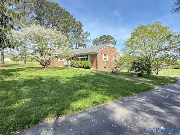 $2,695 | 2612 Broad St Road, Gum Spring, VA 23065