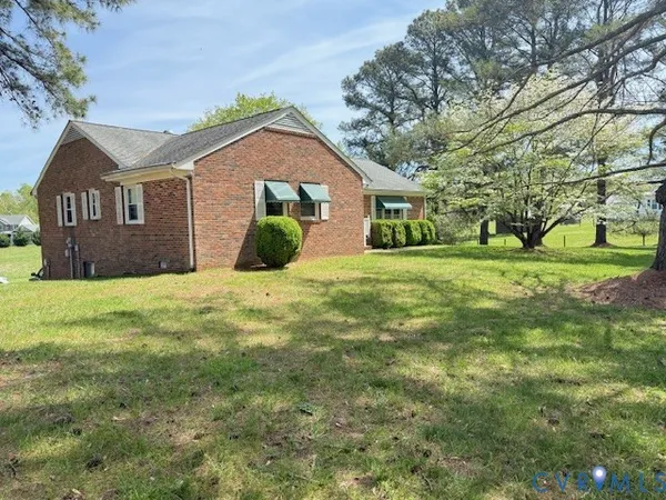 $2,695 | 2612 Broad St Road, Gum Spring, VA 23065
