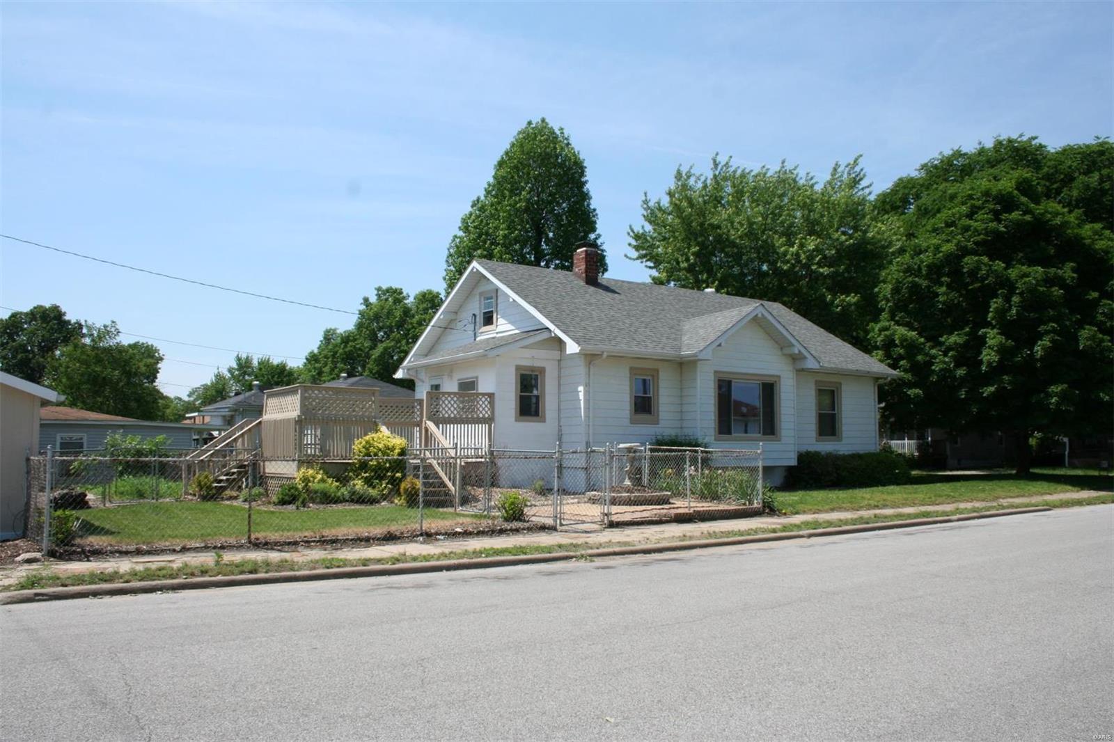 791 Rice Street Wood River, IL 62095 - Photo 13 of 14 Gallery Image 13