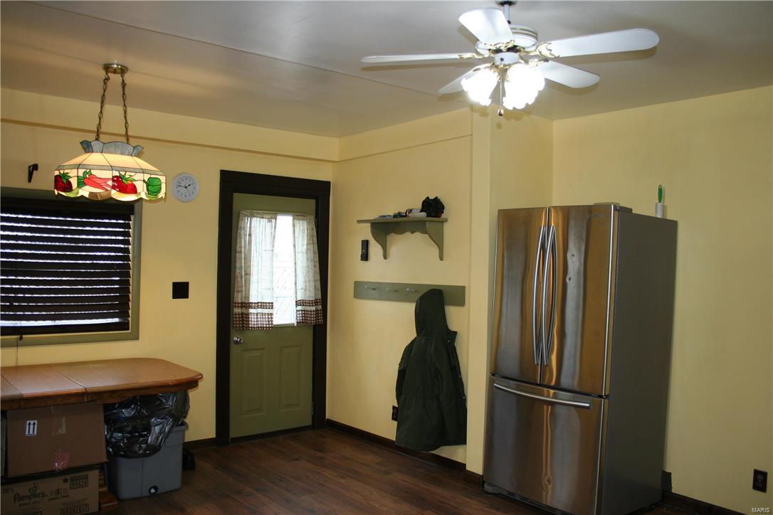 791 Rice Street Wood River, IL 62095 - Photo 9 of 14 Gallery Image 9