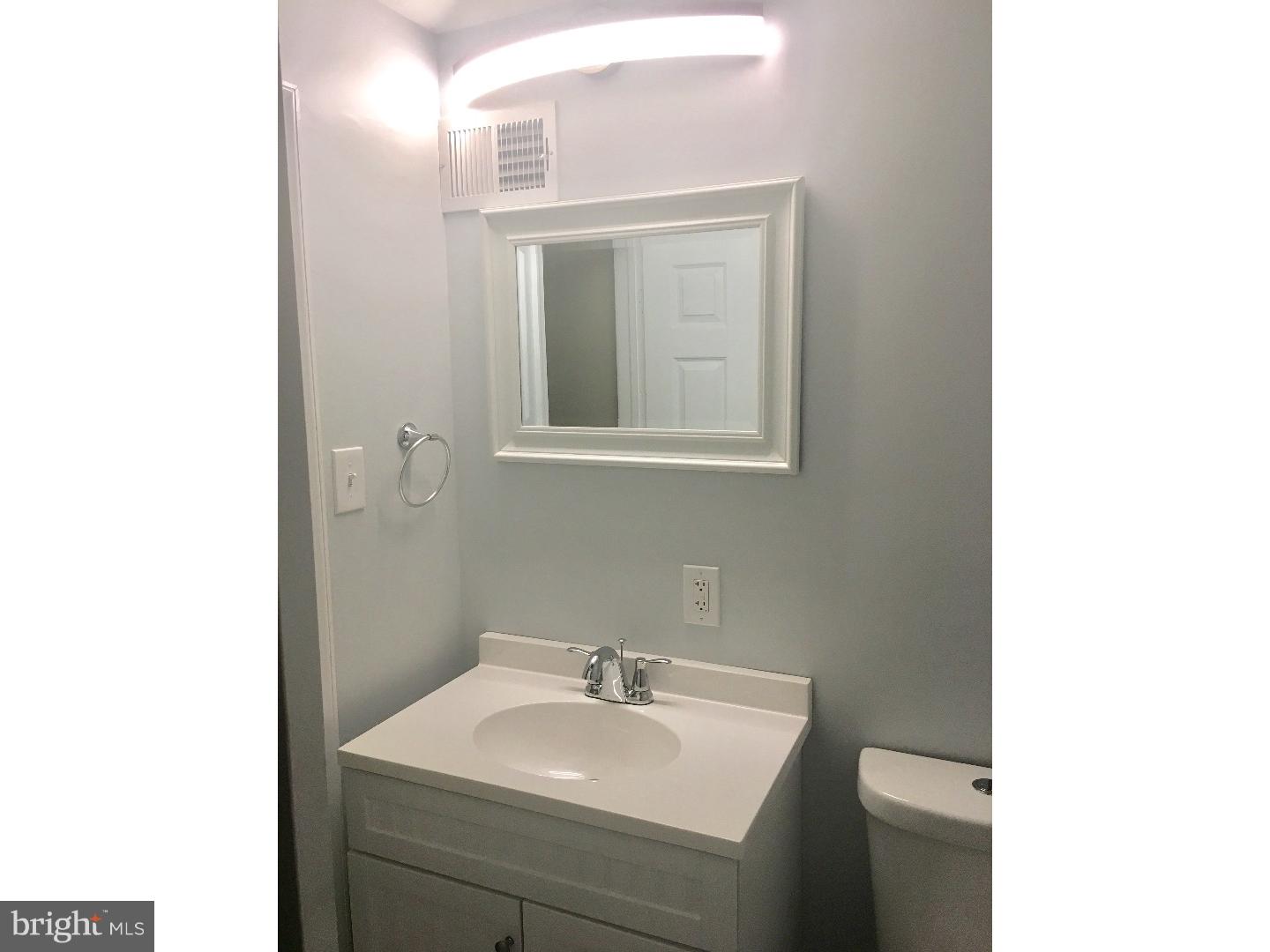 1383 Pennington Road Philadelphia, PA 19151 - Photo 11 of 25 Gallery Image 11