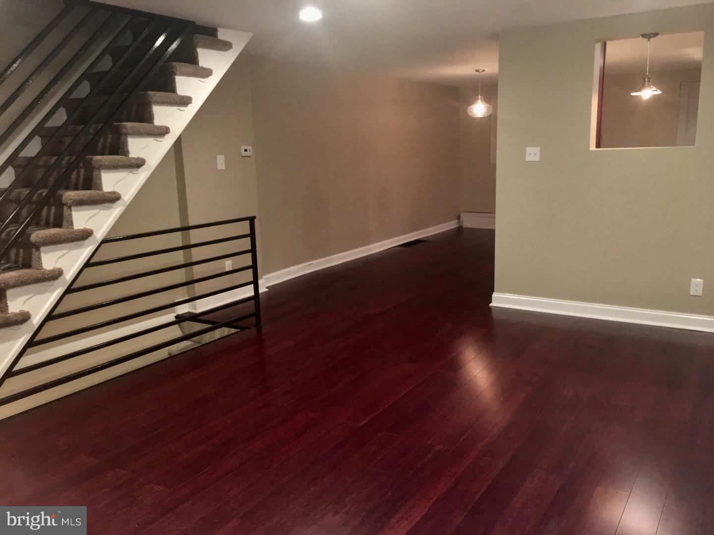 1383 Pennington Road Philadelphia, PA 19151 - Photo 3 of 25 Gallery Image 3