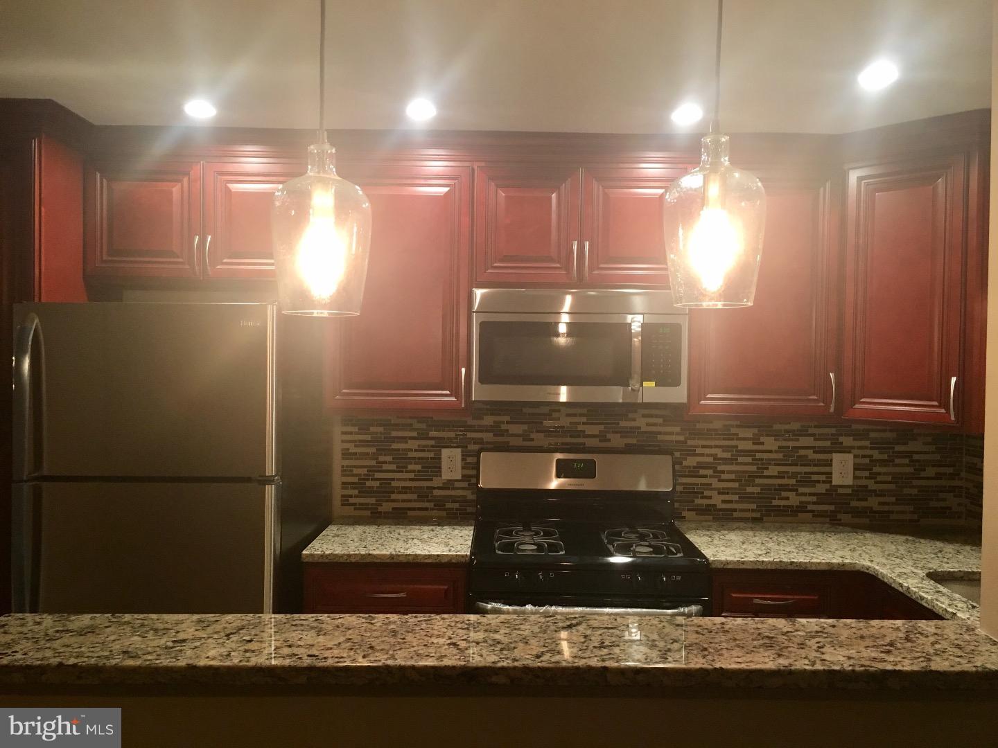 1383 Pennington Road Philadelphia, PA 19151 - Photo 7 of 25 Gallery Image 7