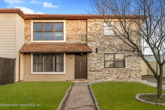 $888,888 | 1069 Armstrong Avenue | Great Kills