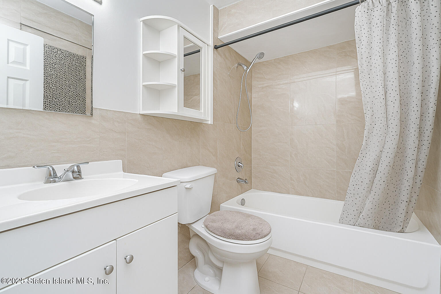 1069 Armstrong Avenue Staten Island, NY 10308 - Photo 8 of 8 Photo Dec 12 2025, 5 14 23 PM