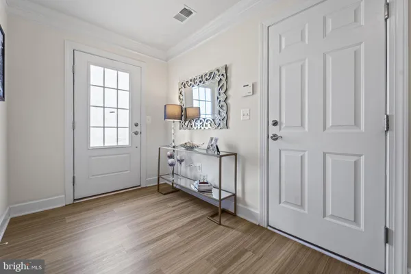 $550,000 | 10637 Hinton Way, Manassas, VA 20112