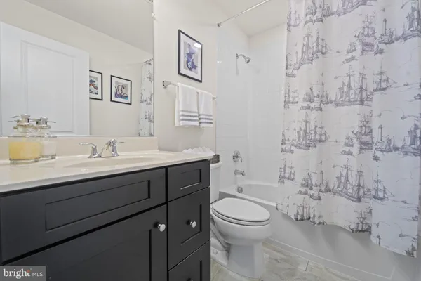 $550,000 | 10637 Hinton Way, Manassas, VA 20112
