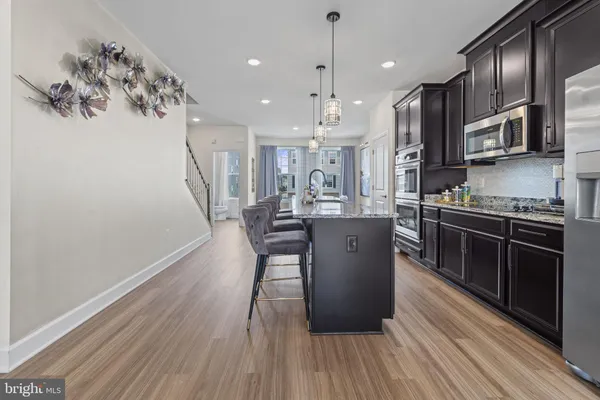 $550,000 | 10637 Hinton Way, Manassas, VA 20112