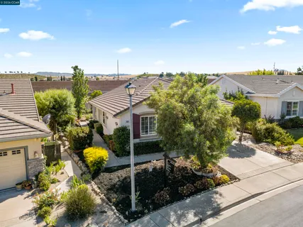 $525,000 | 1641 Regent Drive, Brentwood, CA 94513