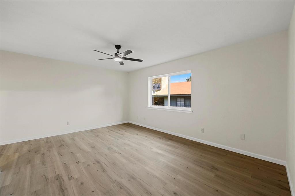 11919 Bushmills Road Dallas, TX 75243 - Photo 16 of 19