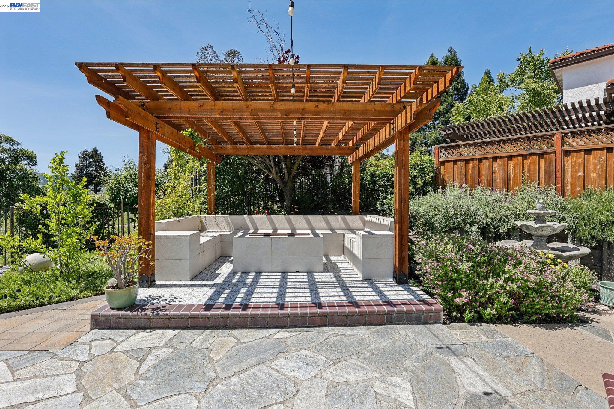 1095 Canyon Hills Road San Ramon, CA 94582 - Photo 35 of 68