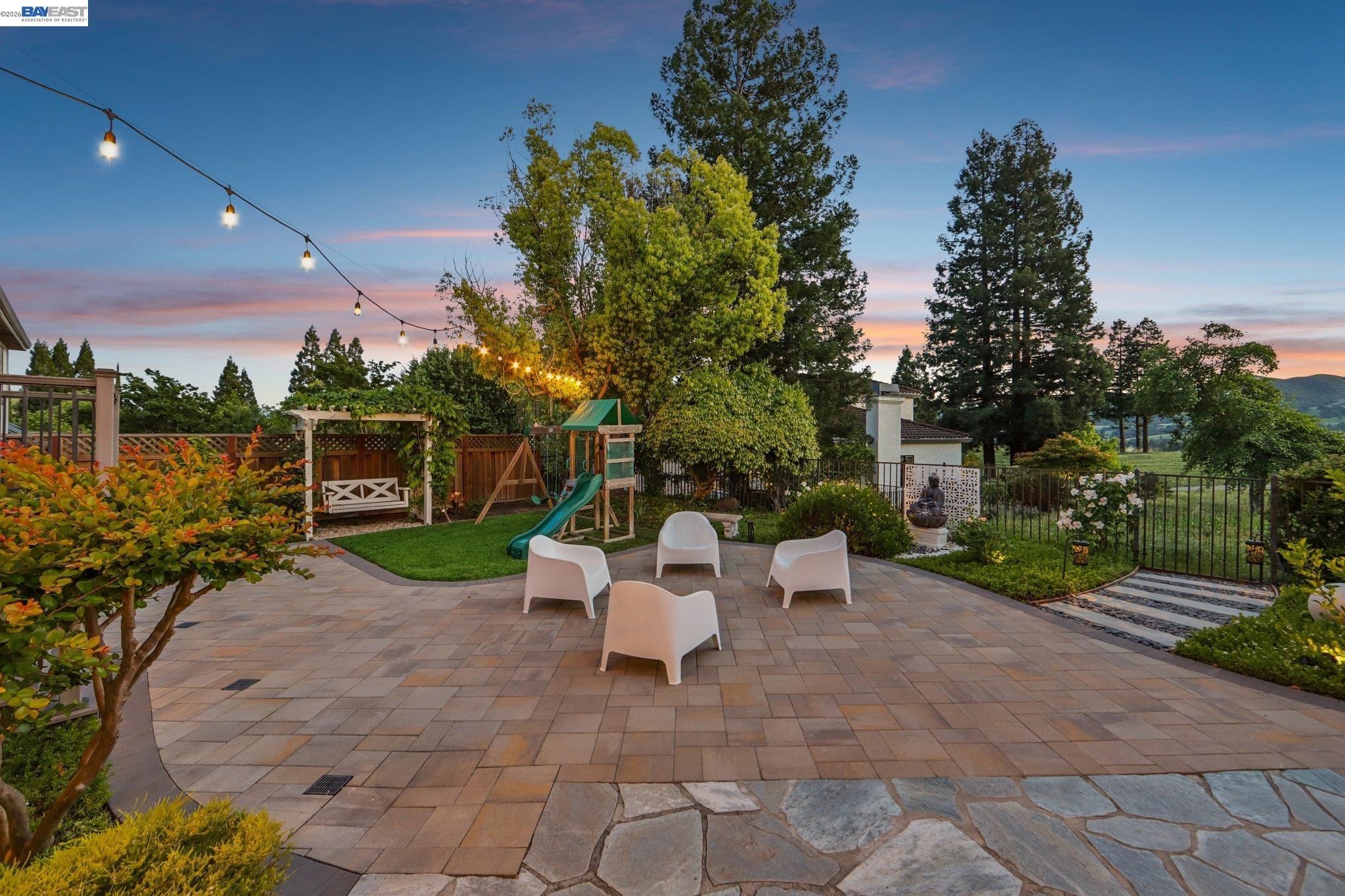 1095 Canyon Hills Road San Ramon, CA 94582 - Photo 41 of 68