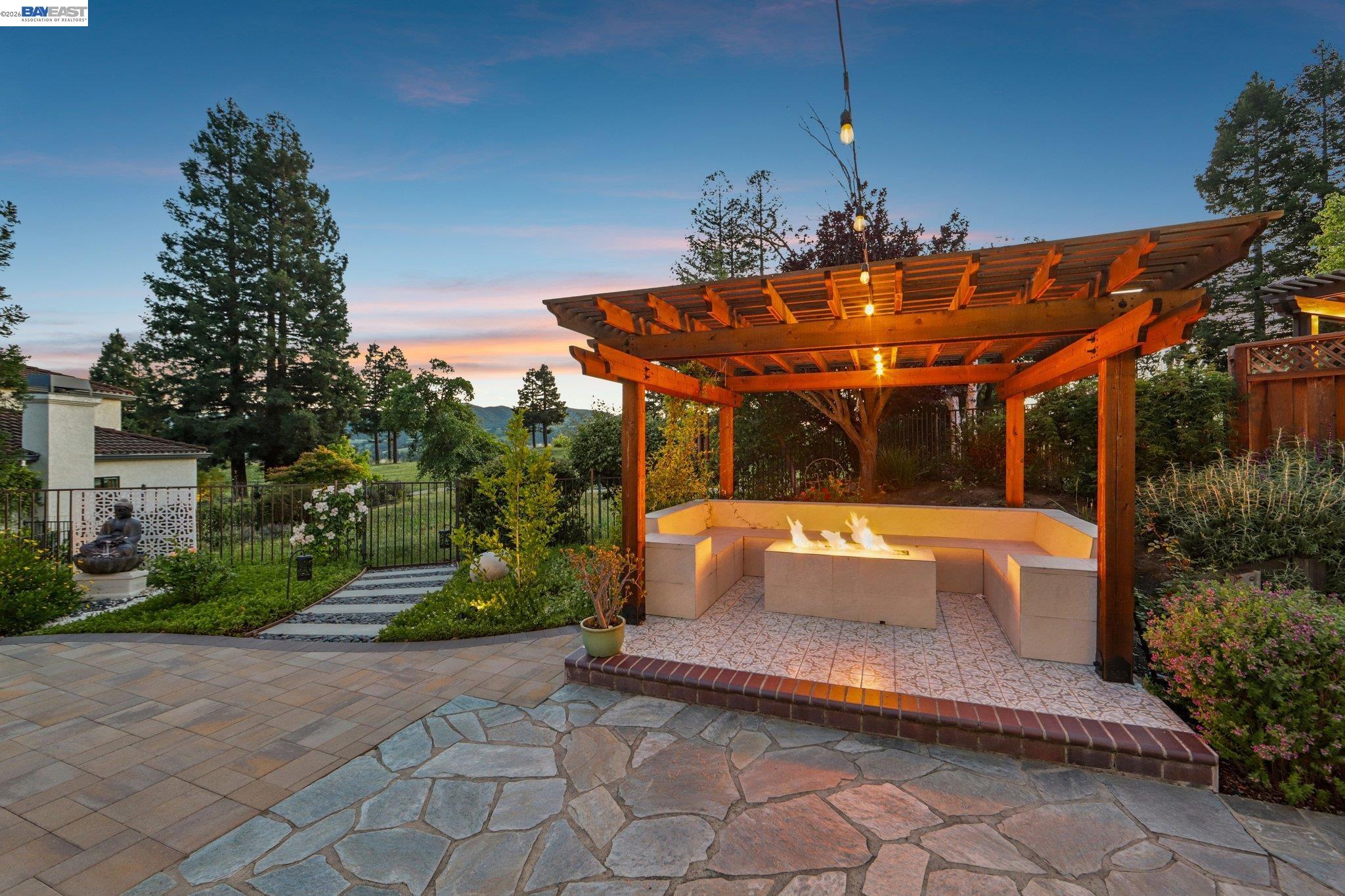 1095 Canyon Hills Road San Ramon, CA 94582 - Photo 47 of 68