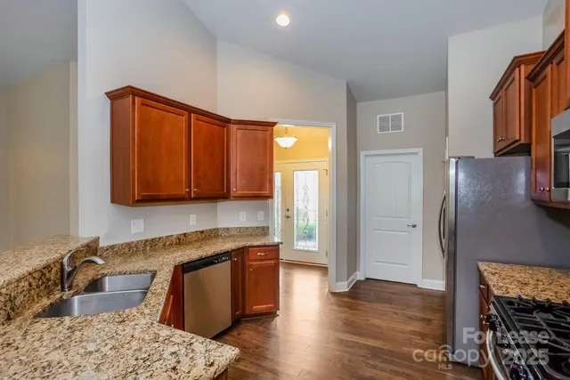 $2,055 | 124 Bunker Hill Lane, Statesville, NC 28677