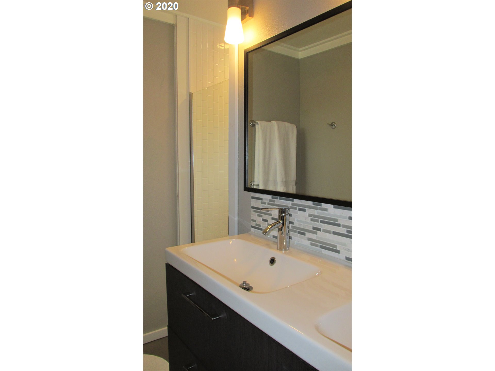 469 Panda Loop Eugene, OR 97401 - Photo 22 of 31 Gallery Image 22