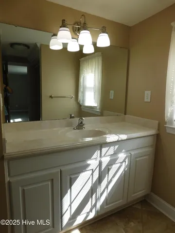 $2,200 | 509 West Wilson Creek Drive, Trent Woods, NC 28562