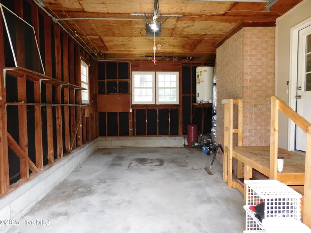 $2,200 | 509 West Wilson Creek Drive, Trent Woods, NC 28562