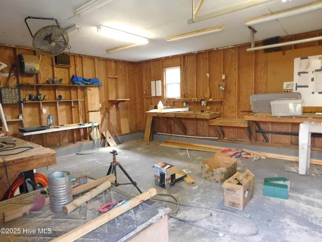 $2,200 | 509 West Wilson Creek Drive, Trent Woods, NC 28562