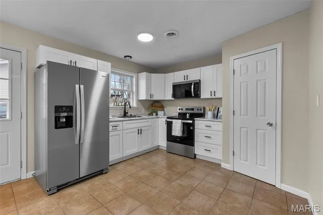 $159,900 | 408 Bell Lane, Oran, MO 63771