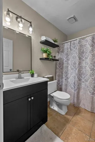 $159,900 | 408 Bell Lane, Oran, MO 63771