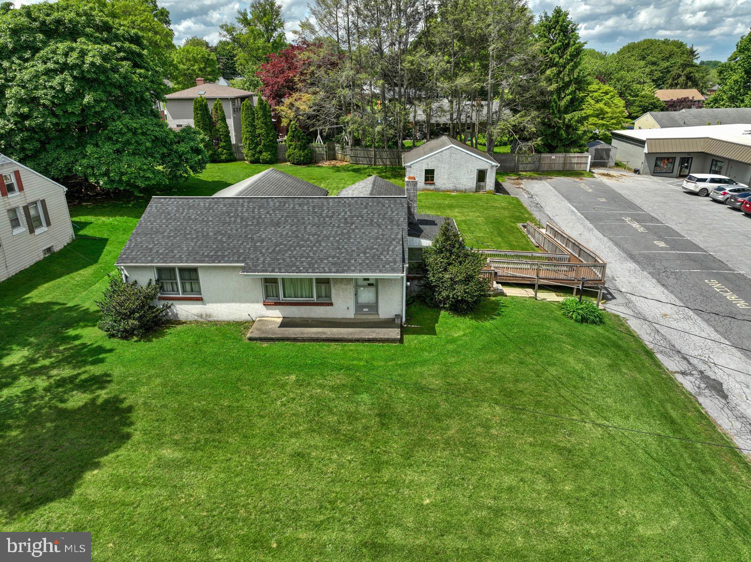 249 North Decatur Street Strasburg, PA 17579 - Photo 2 of 12