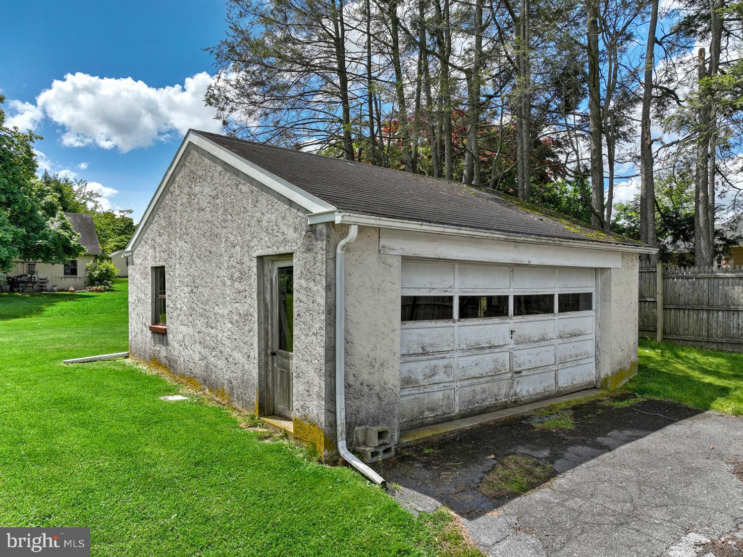 249 North Decatur Street Strasburg, PA 17579 - Photo 7 of 12